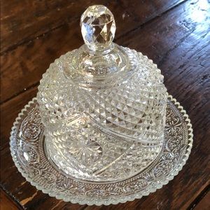 Crystal cheese dish